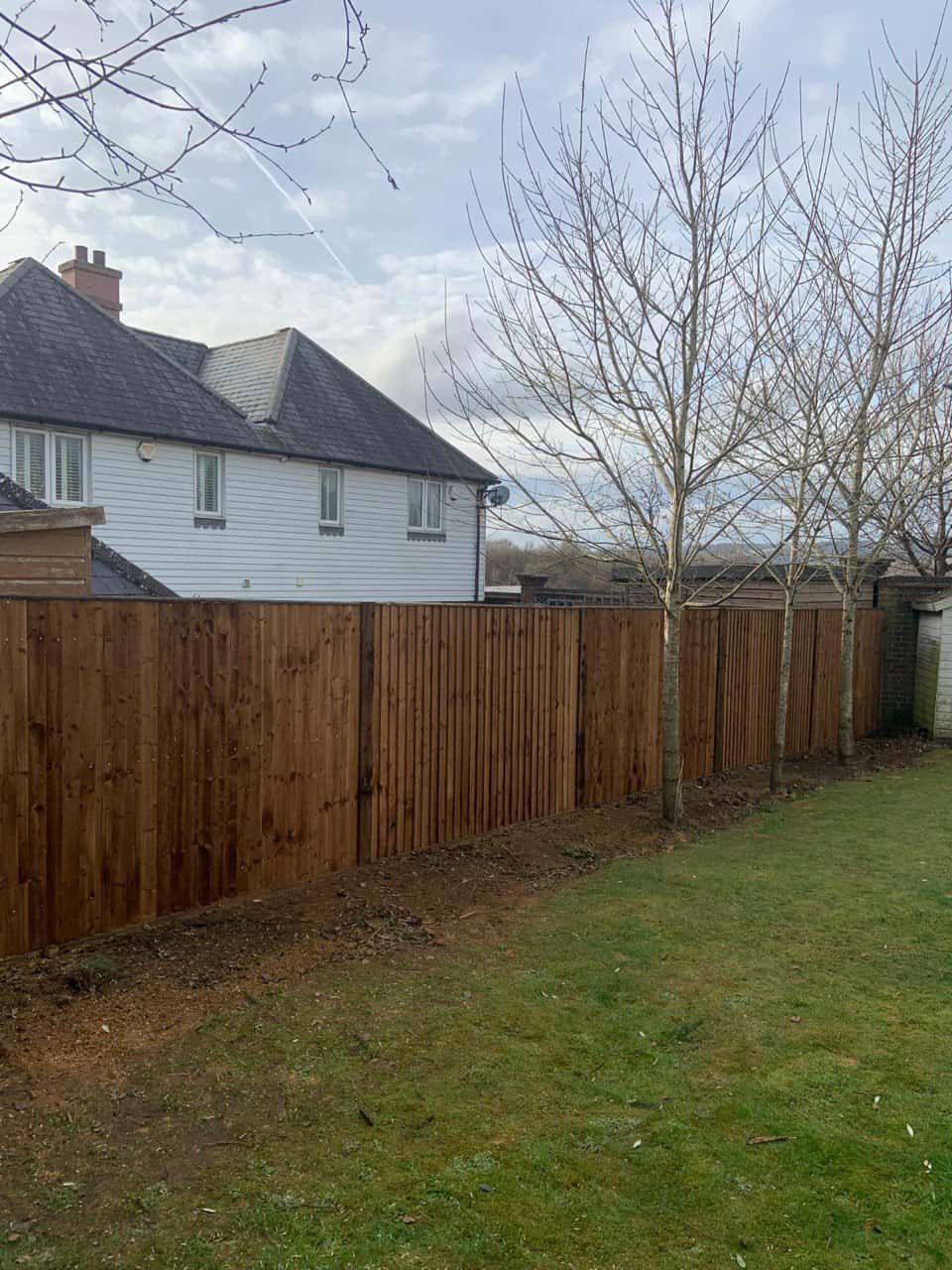 The Practical Benefits of Adding a Picket Fence to Your Garden - Fast ...